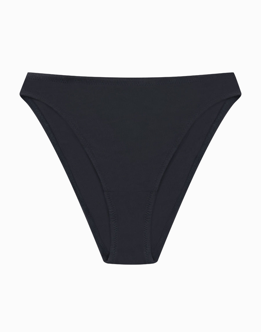 Organic cotton french cut underwear in Black, flat lay | KENT